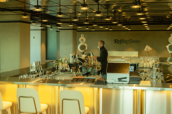 Rolling Stone Rooftop Bar